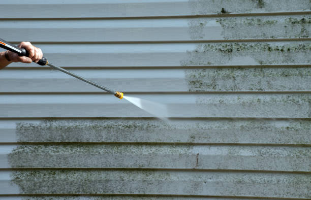 Garage Pressure Washing in Florida Gulf Coast University, FL